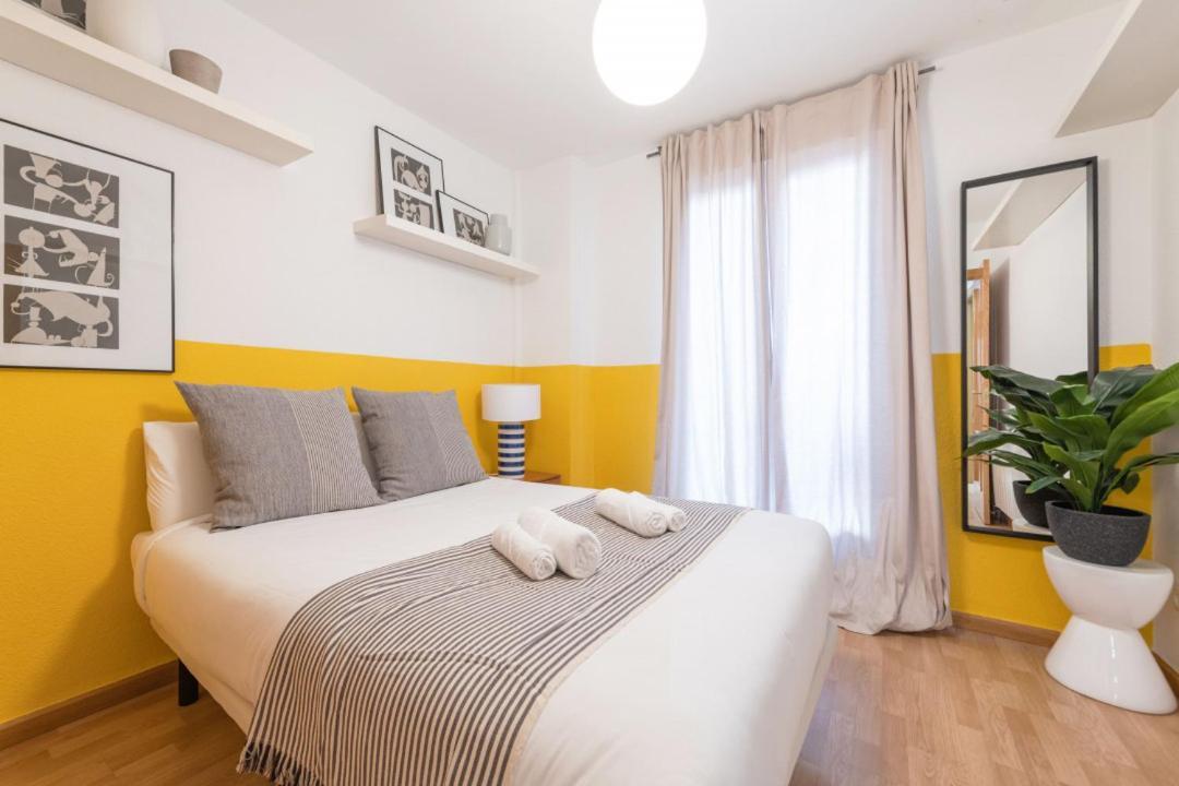2 Bedrooms 2 Bathrooms Furnished - Malsana - With Pool - Mintystay Madrid Luaran gambar